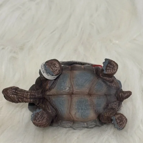 Brown Tortoise Figurine - Realistic Small Pets Toy - Picture 4 of 8